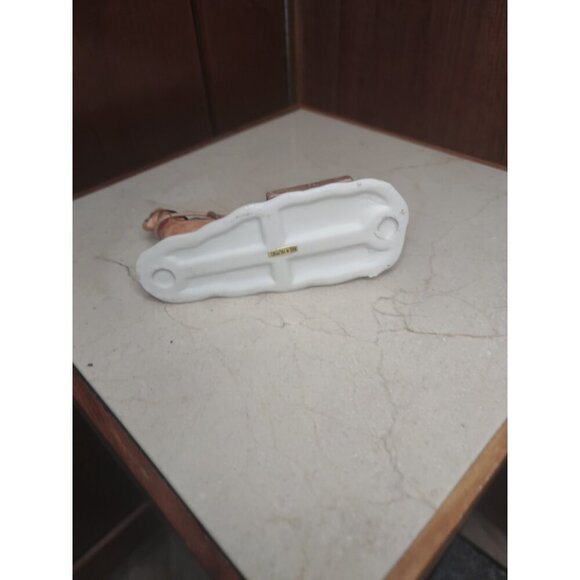 Christmas Valley Collection Series, Bringing in the Timbers, porcelains - Picture 7 of 7